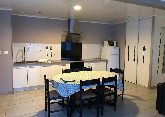 بيت ضيافة Domaine De L'ile - Et D'hotes